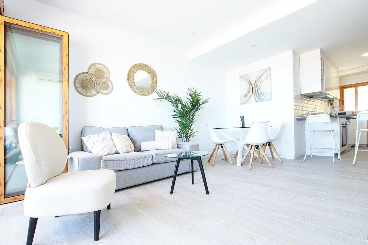 Impresionantes Vistas Al Mar En Torremolinos Apartment Bagian luar foto